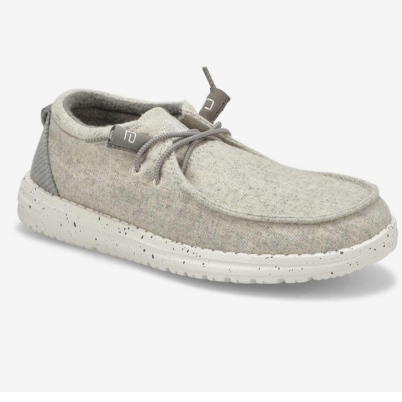 Hey Dude - Picture 1 of 7